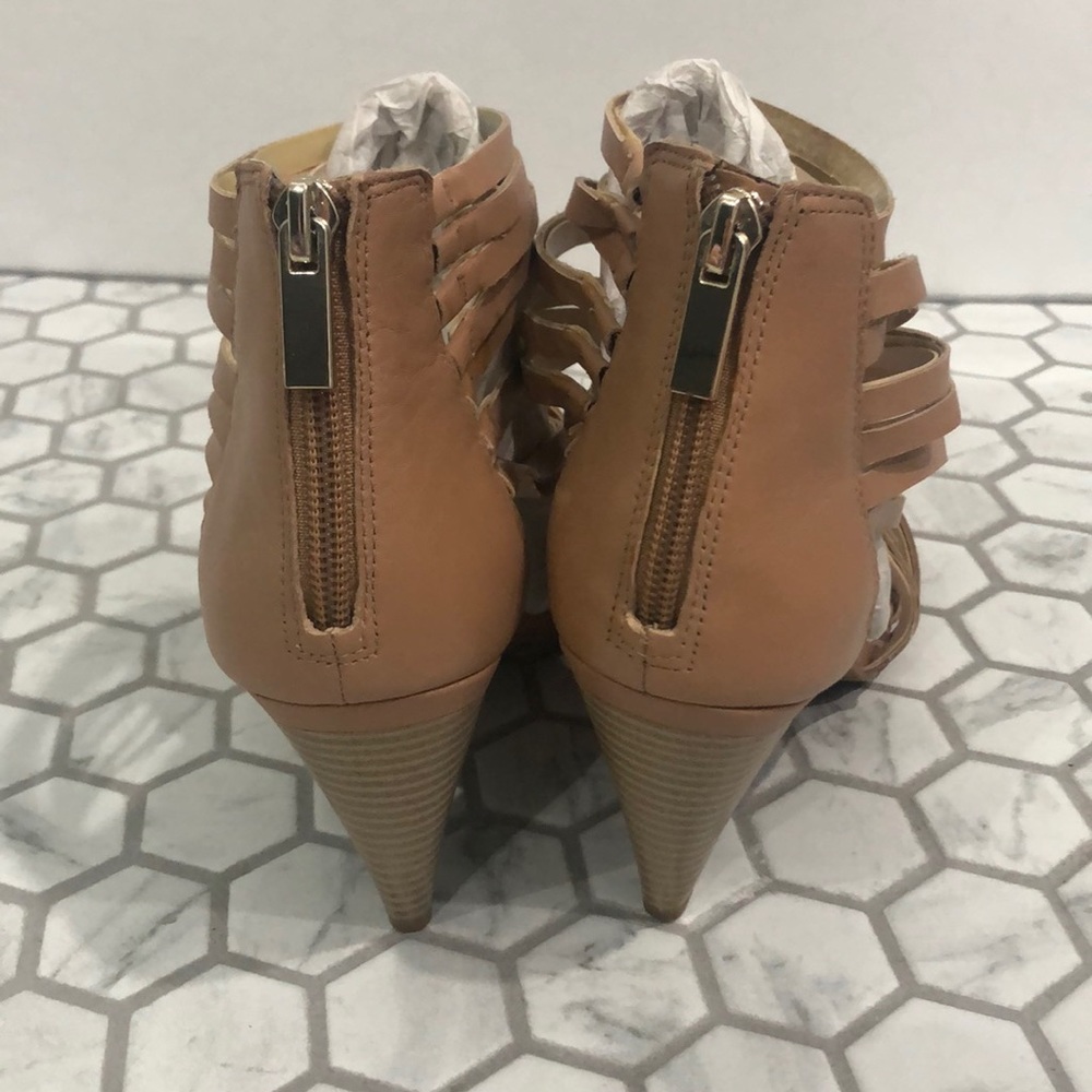 INC Garoldd Open Toe Tan Heel Sandal - Picture 4 of 5